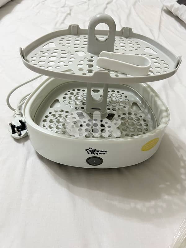 bottle sterilizer Tommee Tippee 1