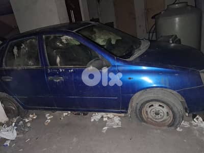 Lada kalina 2007 للبيع قطع