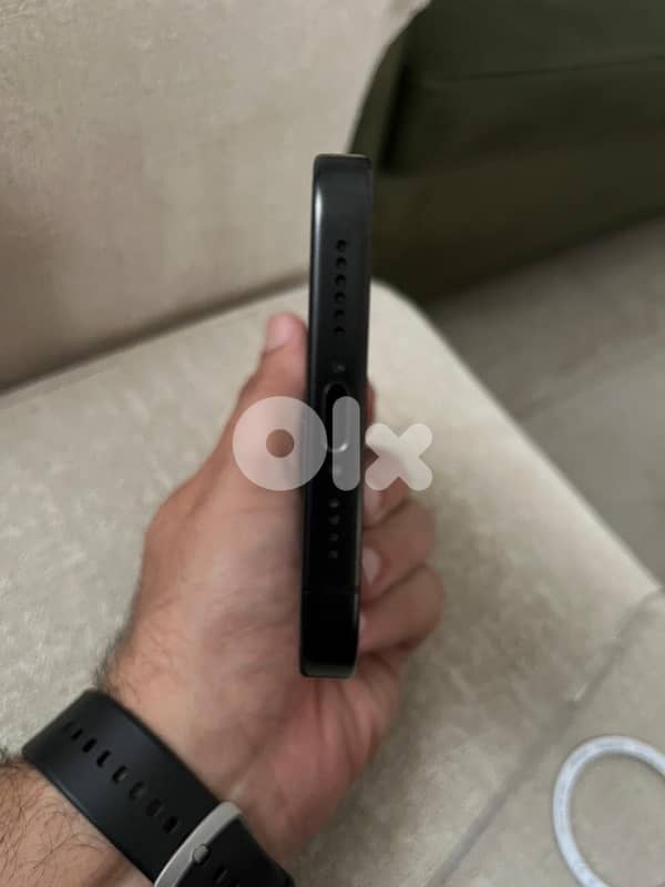iPhone 15 pro max 3