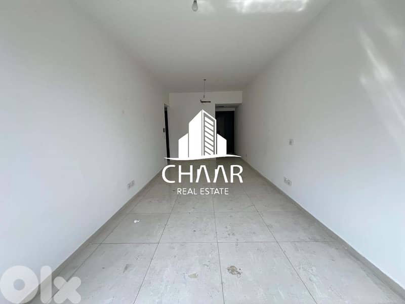 Apartment for Sale in Verdun - شقة للبيع في فردان - #R1860 0