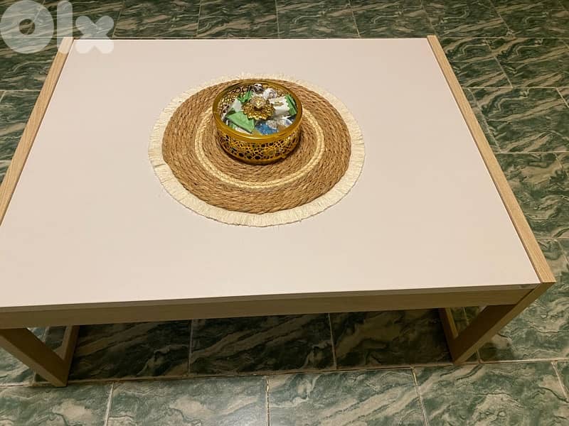 طاوله 0