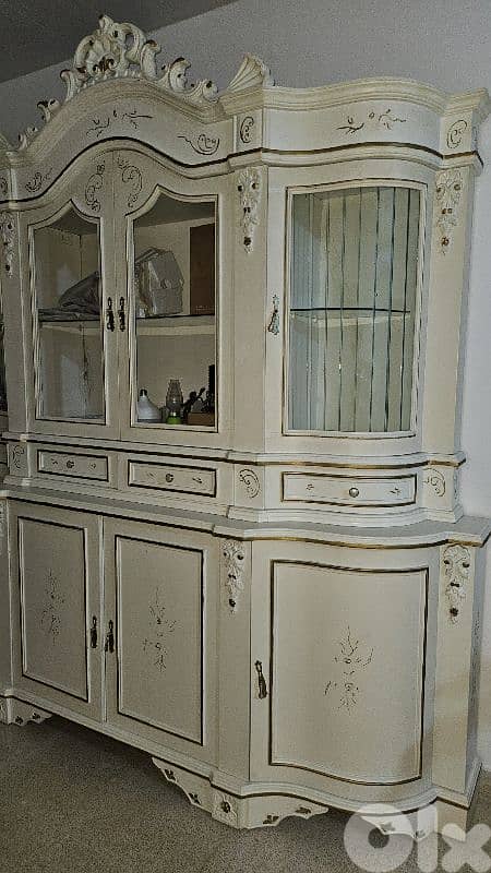 White vintage dining Room 2