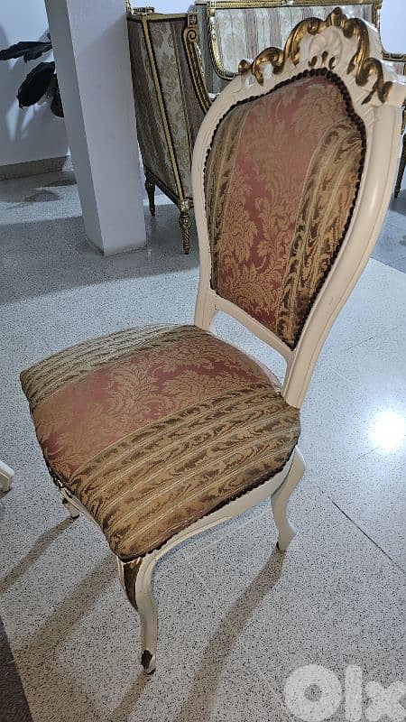 White vintage dining Room 3