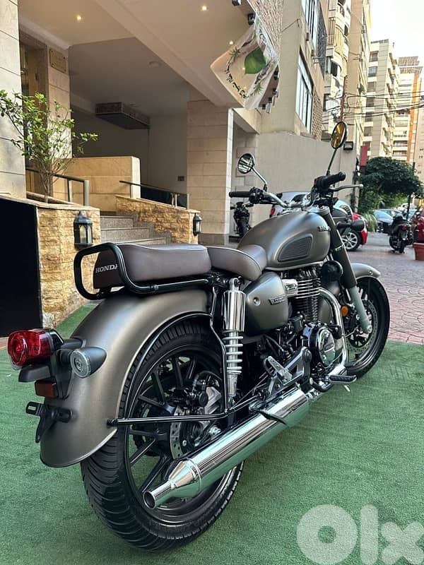 Honda CB 350 2024 0