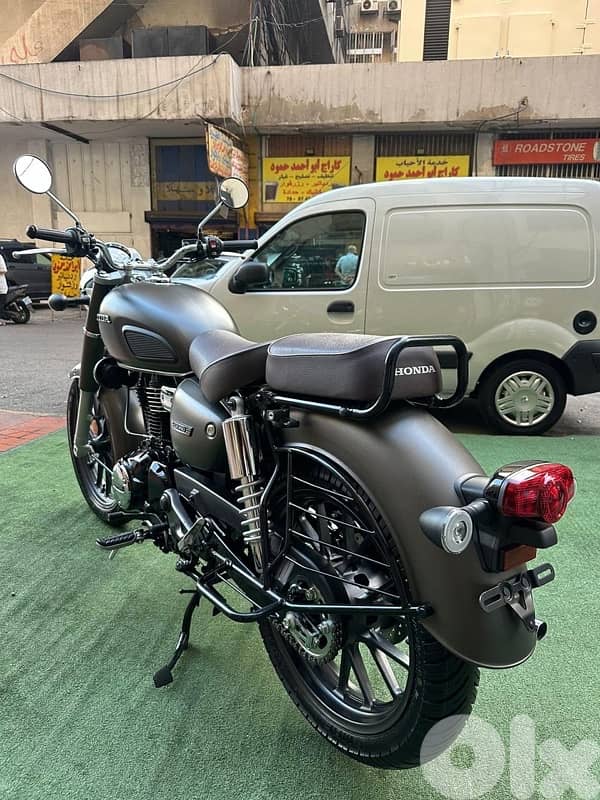 Honda CB 350 2024 8