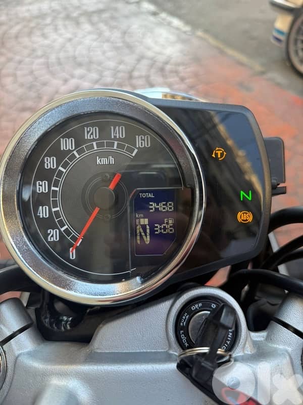 Honda CB 350 2024 11