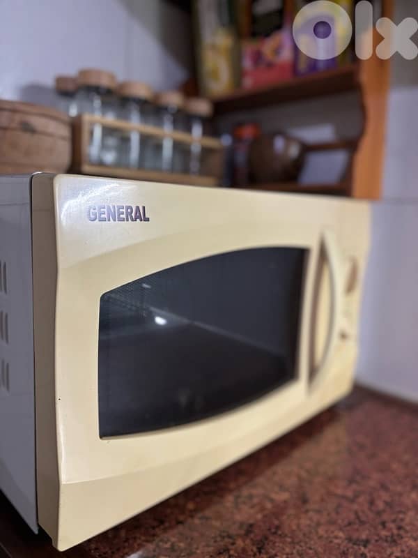 مايكرويف مستعمل شغال 100% Fully functional used Microwave 3