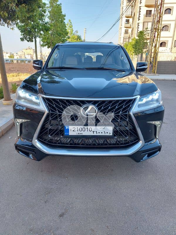 Lexus LX-570 model 2013 0