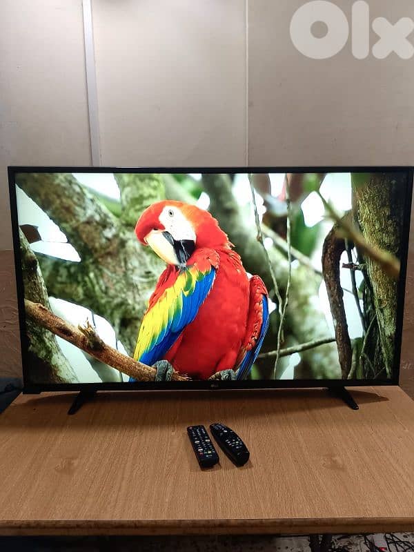 led lg 50" smart built in reciver 4
