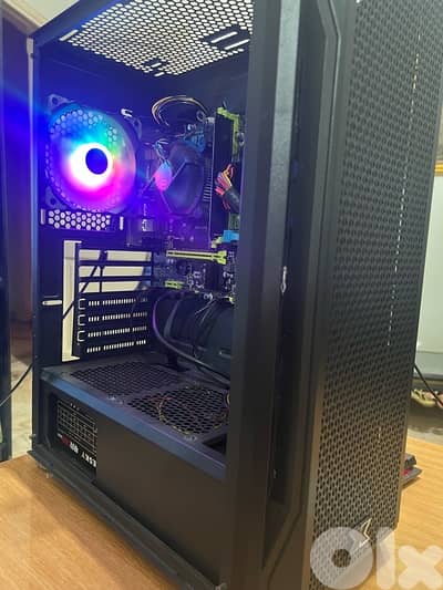 Computer +Razer mouse (core i5 8400)