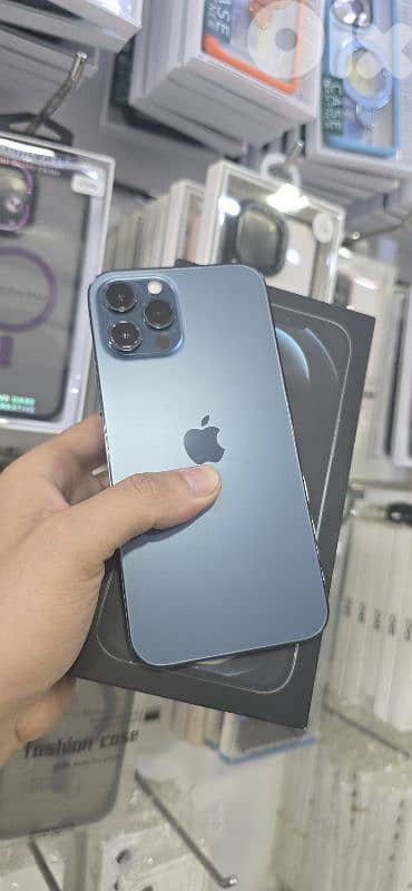 iphone 12 pro max 256 gb like new 2