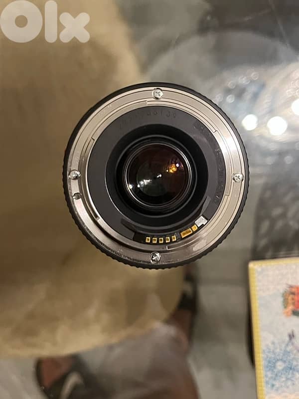 Canon 75-300mm lens barely used intact condition 5