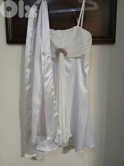 فستان سهرة