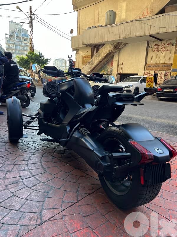 Can am Ryker 900 cc 1