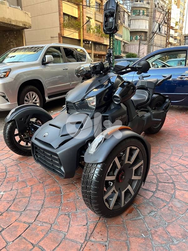 Can am Ryker 900 cc 2