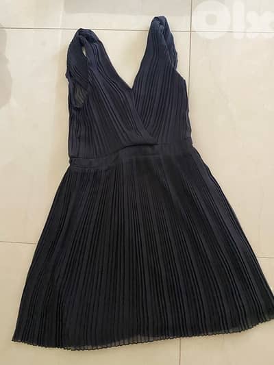 black dress