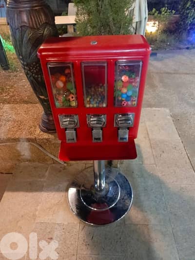 bouncy balls and candy Gamble Machines