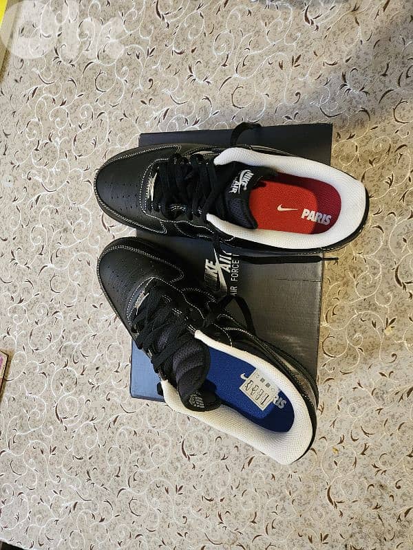 Nike Air Force 1 Paris 3