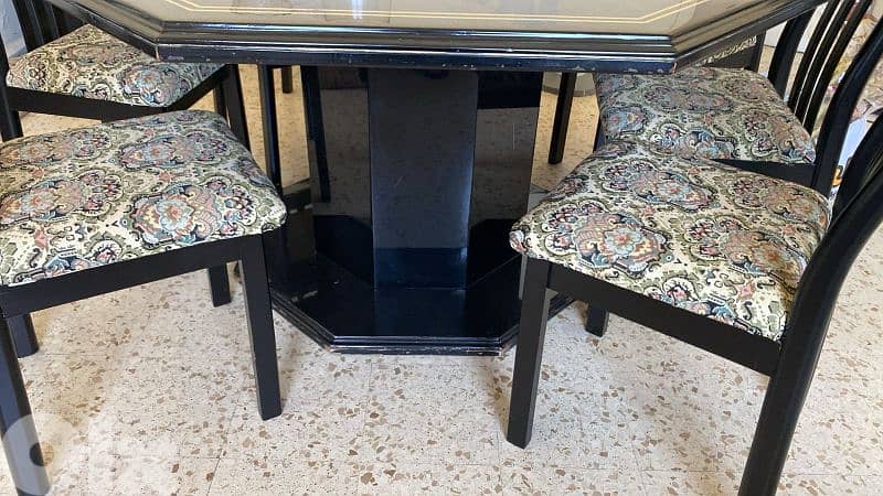 dining room and chairs 1
