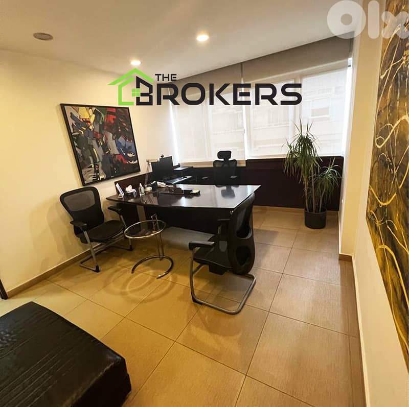 Furnished Office for Rent in Badaro مكتب مفروش للإيجار في بدارو 0