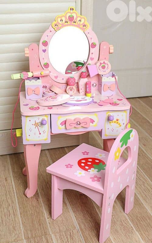 Strawberry Princess Dresser 9