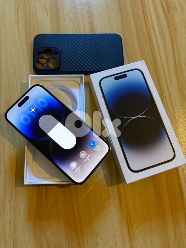 iphone 14 pro 256gb 87% battery 3