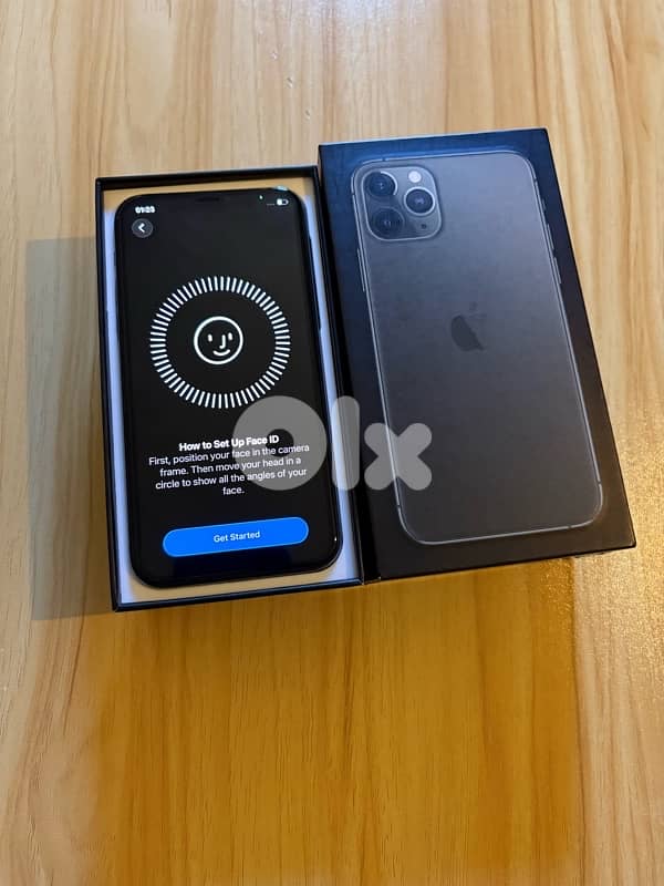 iphone 11 pro 256gb 85% battery 3