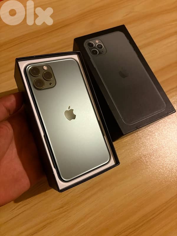 iphone 11 pro 256gb 83% battery 1