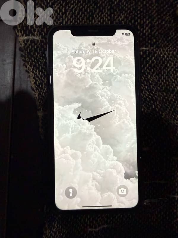IPhone 11 0