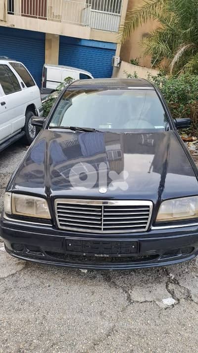مرسيدس بنز 240/260/280 1996