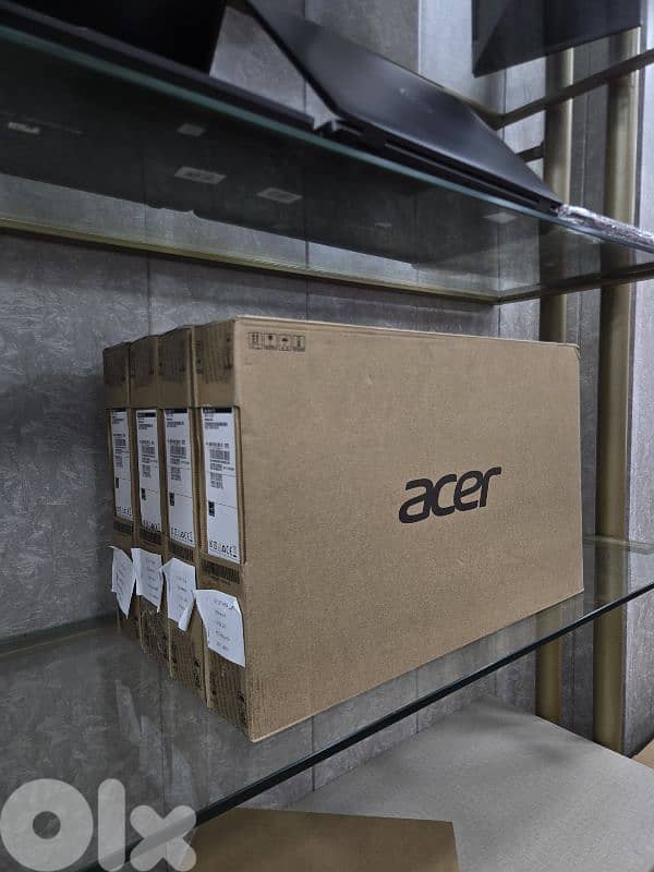 new Acer Nitro ANV15-51-55UT Gaming ci5 13rd gen 16gb ram 512gb ssd 14 5