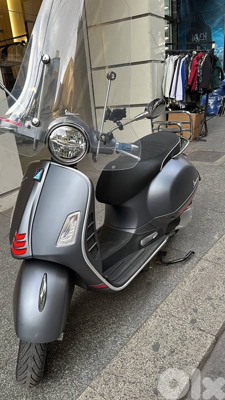 vespa GTS supersport 300 2022 0