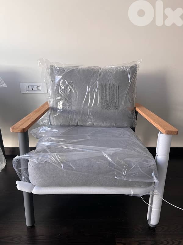 Brand New Modern Lounge Chairs (Set of 2) 2