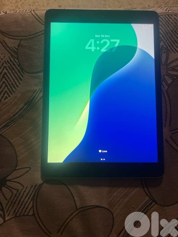 ipad 9 256 gb بحالة جيدة 0