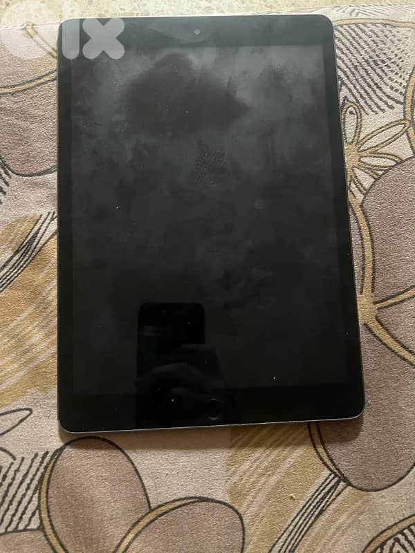 ipad 9 256 gb بحالة جيدة 2