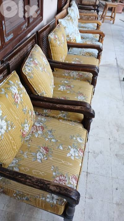 8 Armchairs with cushions