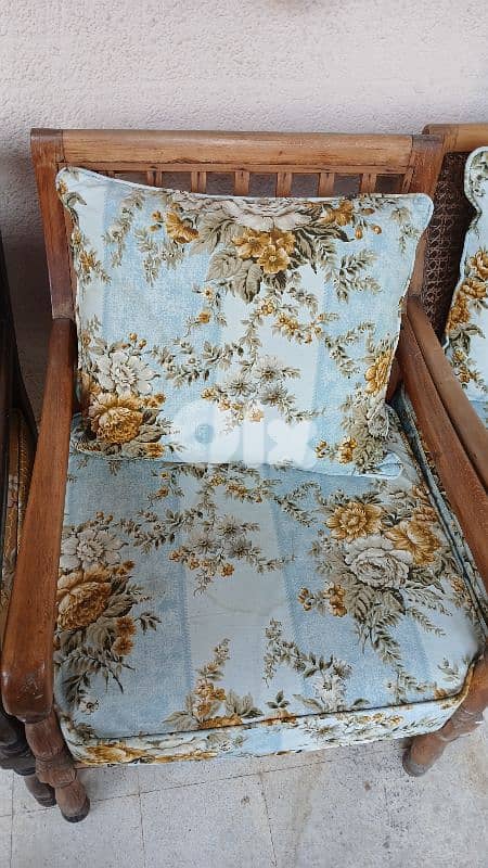 8 Armchairs with cushions 5