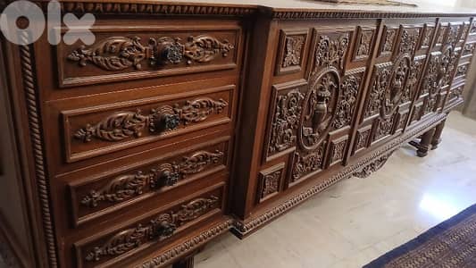 Beautiful handmade chest with drawers