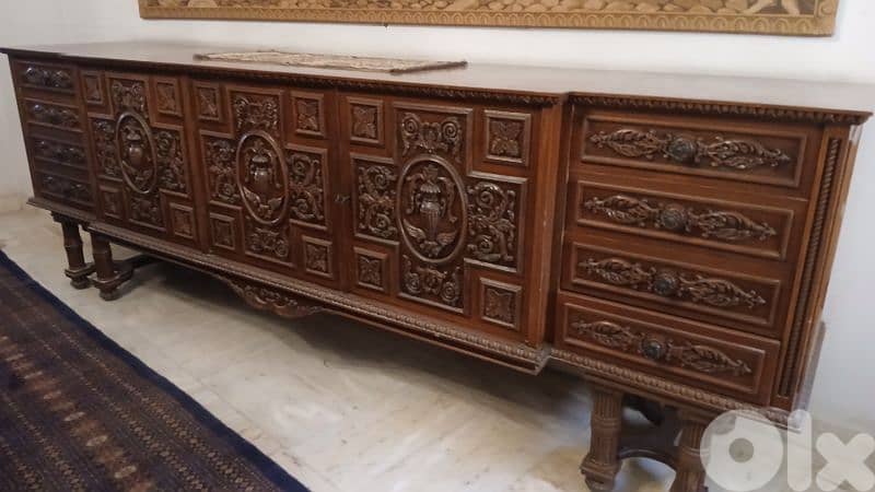 Beautiful handmade chest with drawers 1