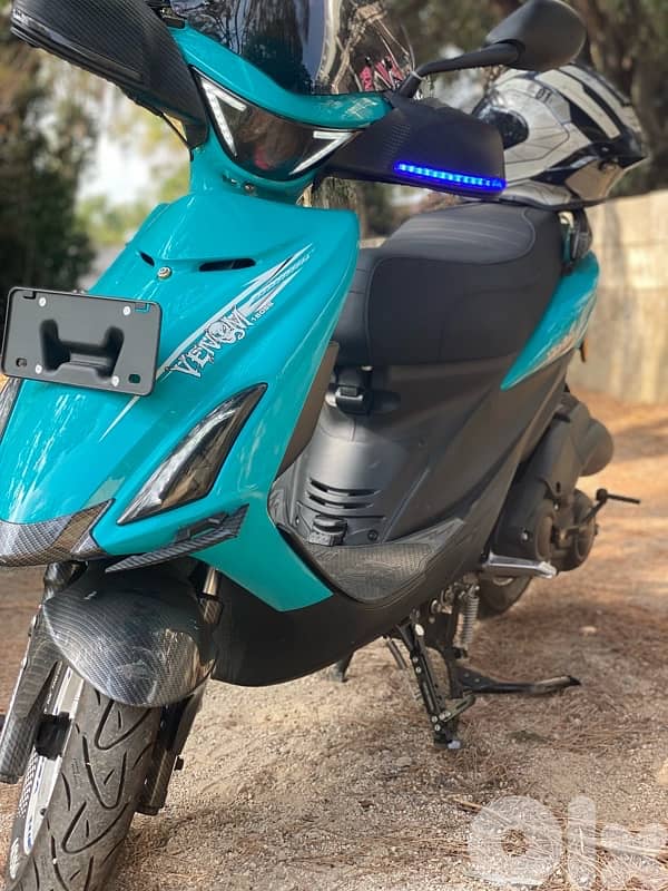 v 180 cc venom 1