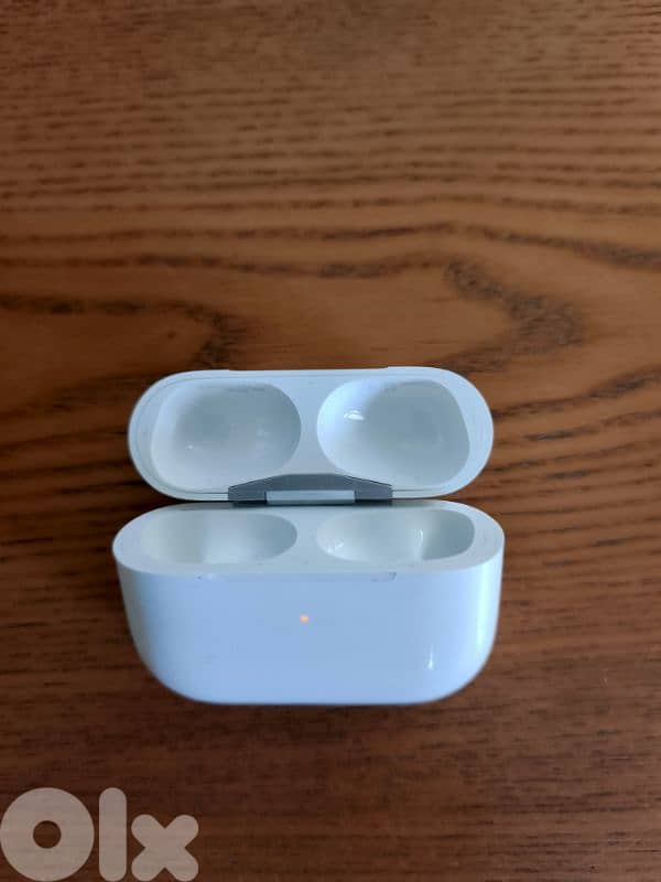 AirPods Pro (1st generation) cover 1