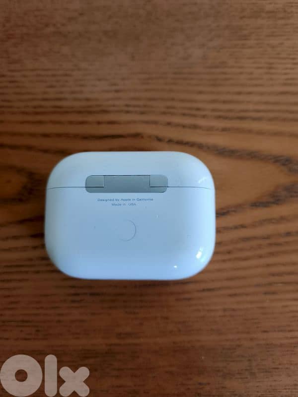 AirPods Pro (1st generation) cover 2