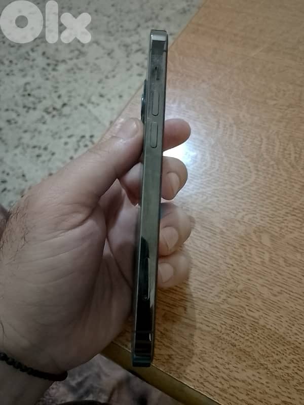 iPhone 12 pro 128 G 4
