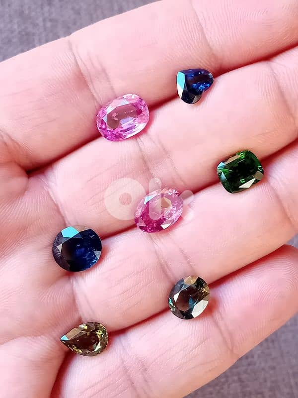 natural gemstones, sapphire. garnet 2