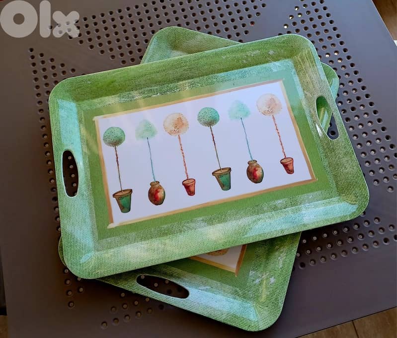 Two Decorative Green Serving Trays - 50x37 cm 0