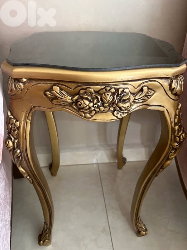 tables 0