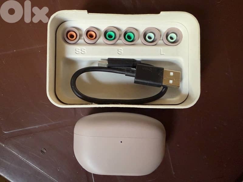 airpods sony WF-1000XM5 1