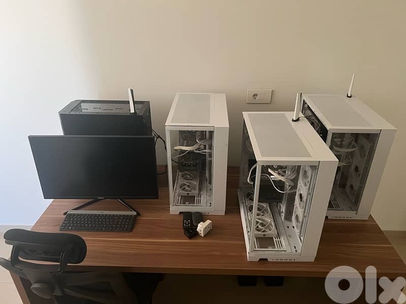 4 PC’s for sale. All Together Only - 4090 0