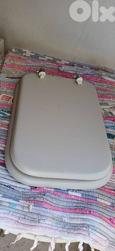 Lecico Camilia Bathroom Accessories 8