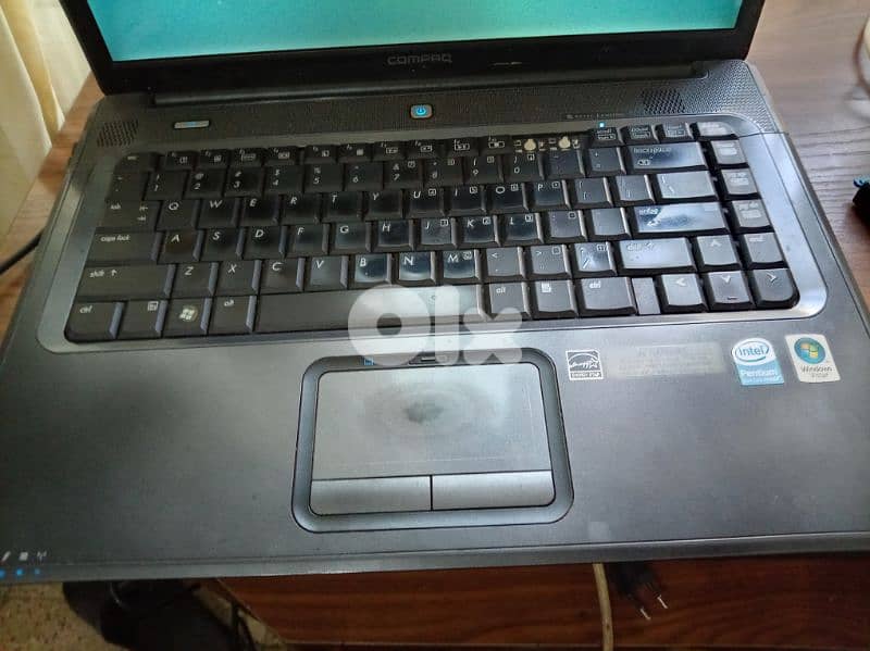 compac pentium hdd320gb 2 gb ram 4